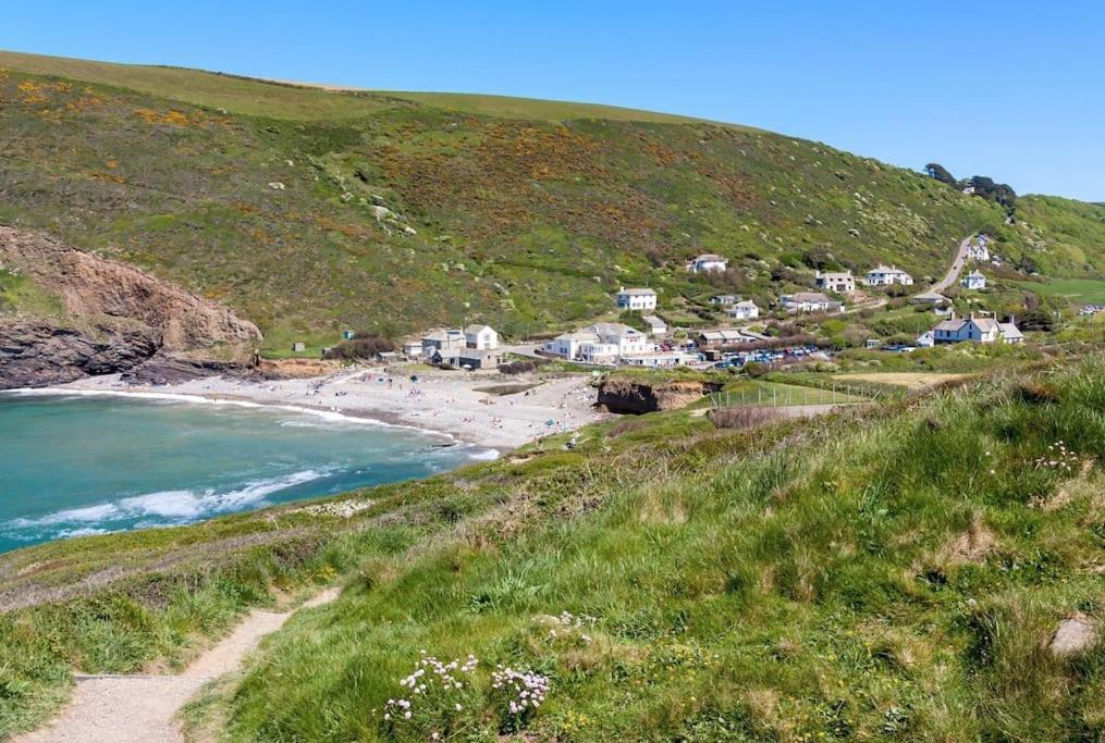 Kiberick Cottage At Crackington Haven, Near Bude And Boscastle, Cornwall Екстер'єр фото